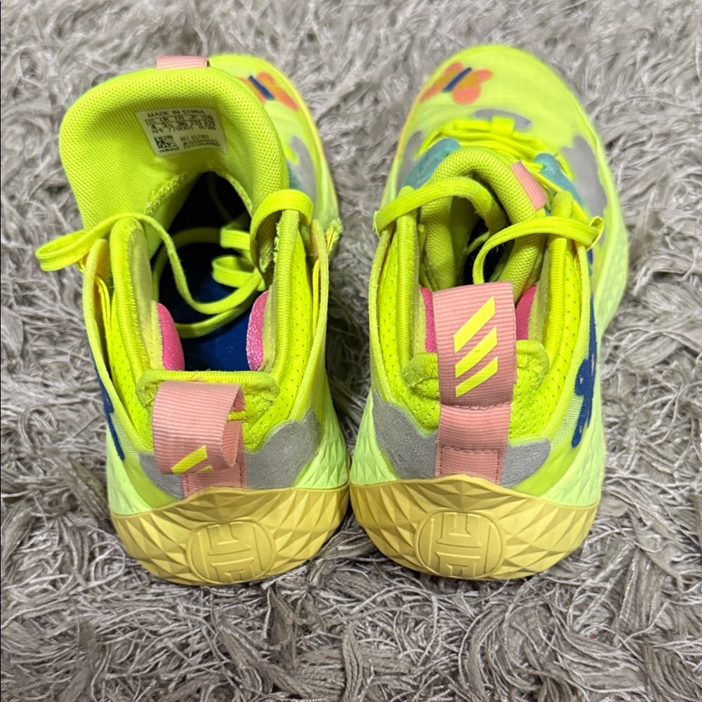 Adidas James Harden Solar Yellow Youth unisex size 4 basketball Sneakers - Picture 5 of 7
